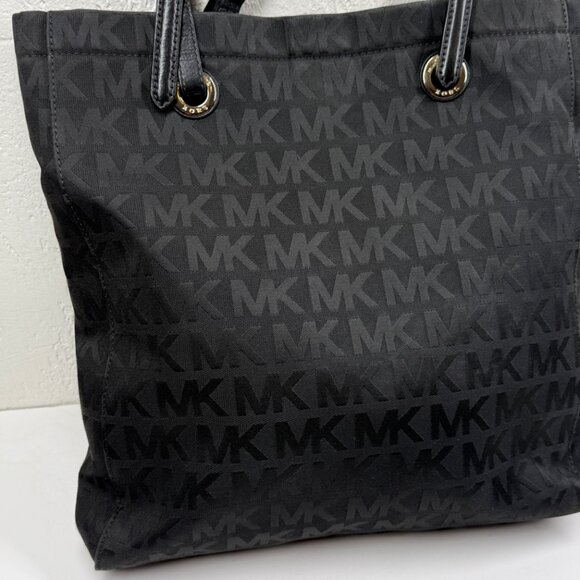 MICHAEL Michael Kors Jet Set Tote Black Monogram Nylon with Leather Straps - Picture 5 of 10
